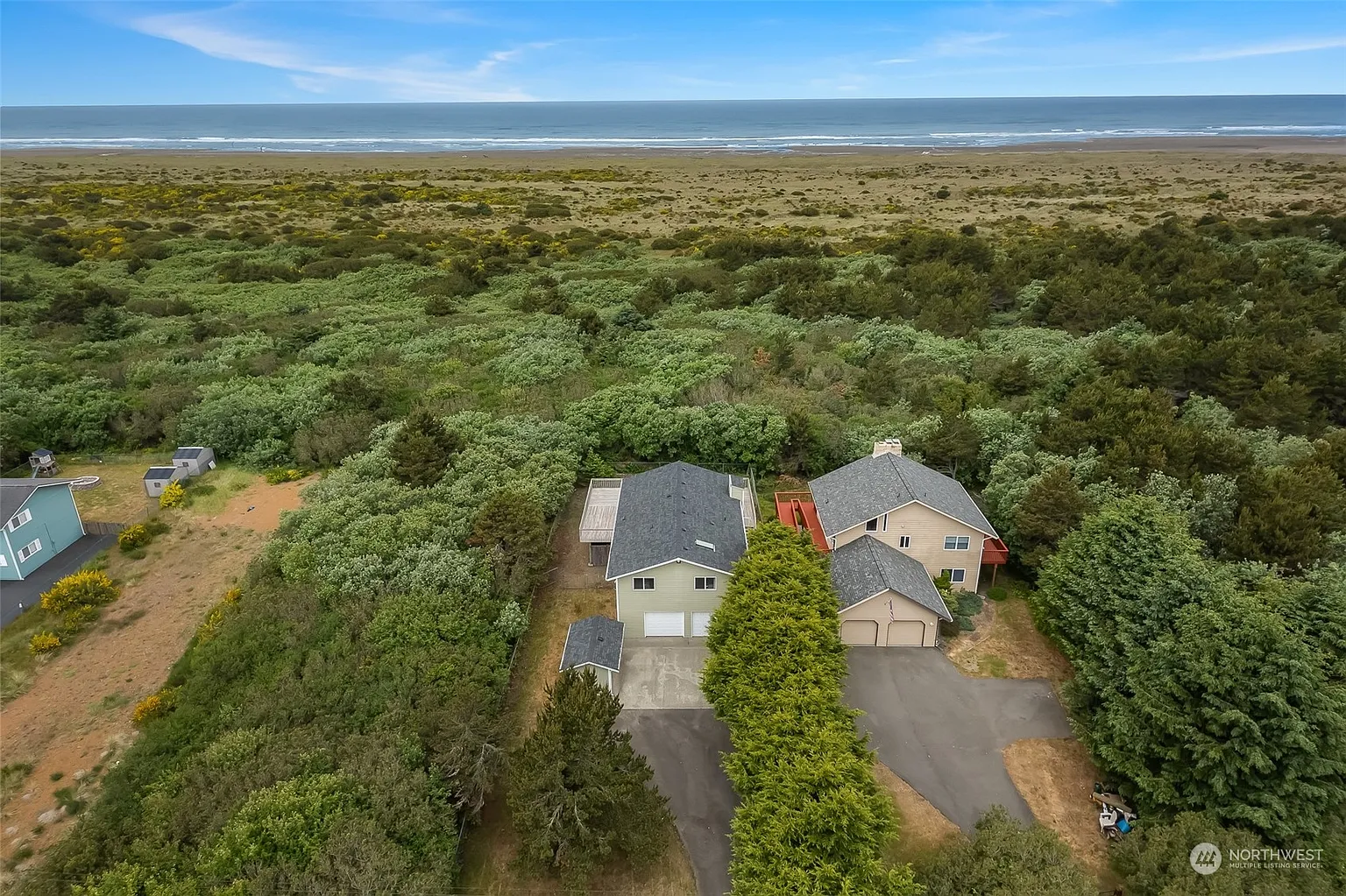 539 Sand Dune Avenue SW photo 1