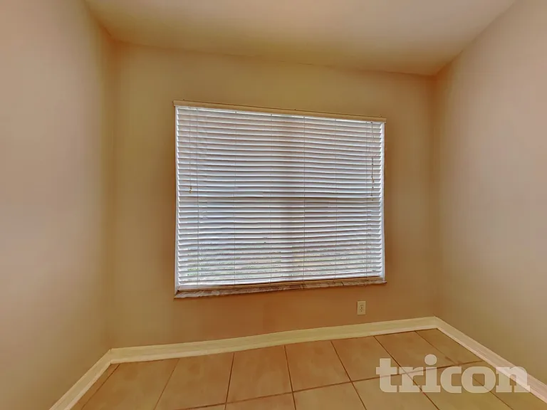 6816 Monarch Park Dr — Photo 4