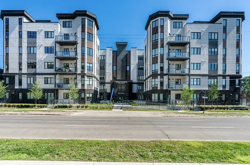 10116 116th St NW