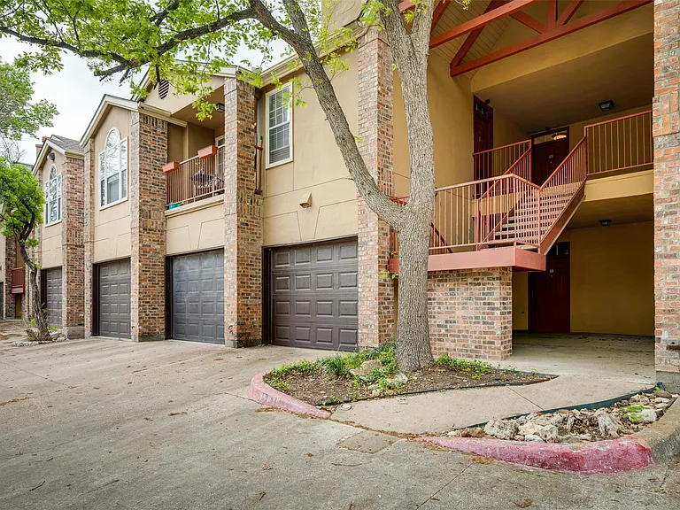 6804 N Capital Of Texas Hwy #222 — Photo 20