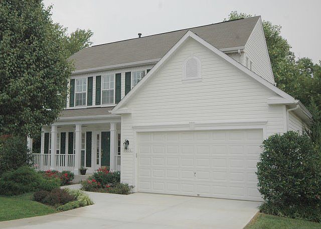 Cul de Sac Location/Golf Course Community