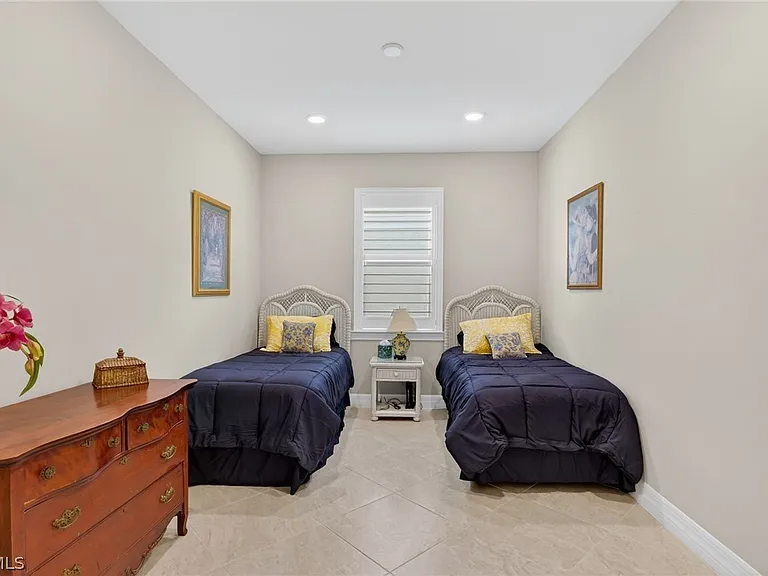 11279 Thurston Chase — Photo 24