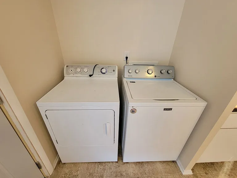 3125 Boynton Ave — Photo 9