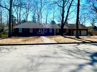 704 Holly Rd, Roanoke Rapids, NC 27870