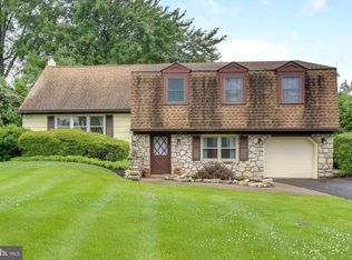 1172 Emma Ln, Warminster, PA 18974