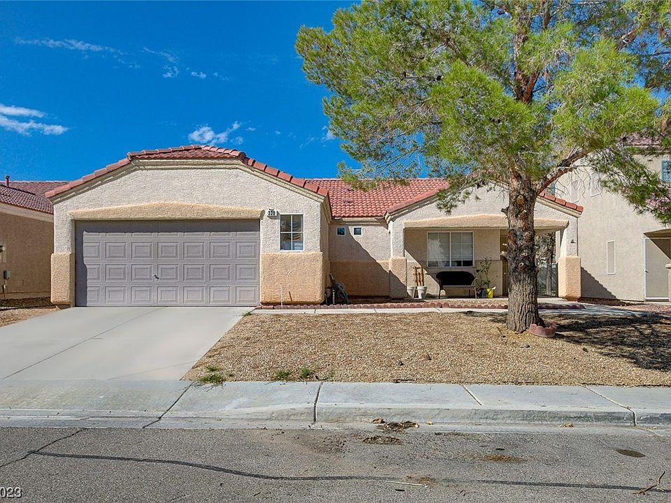 1st image of 330 Violetta Ave