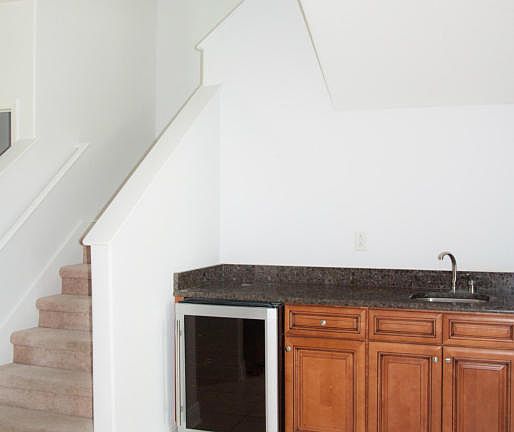 2nd image of 8031 Magnolia Ave #601