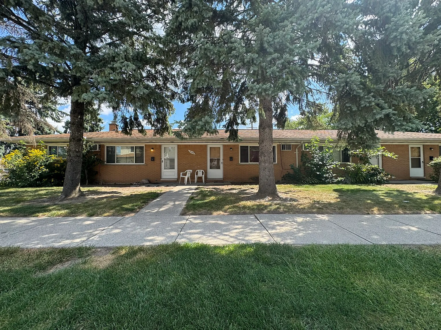 4059 Longtin Avenue - 3 — Photo 1