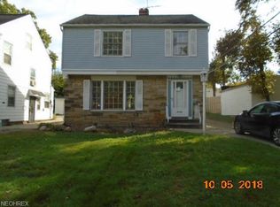 3727 Avalon Rd, Shaker Heights, OH 44120