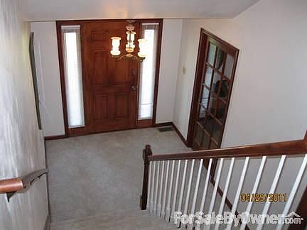4th image of 6611 Pinewood Ct