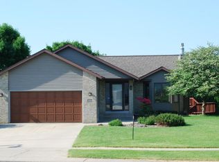 5713 23rd Ave NW, Rochester, MN 55901