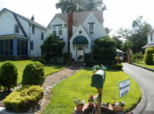 556 Bordentown Rd, Trenton, NJ 08610