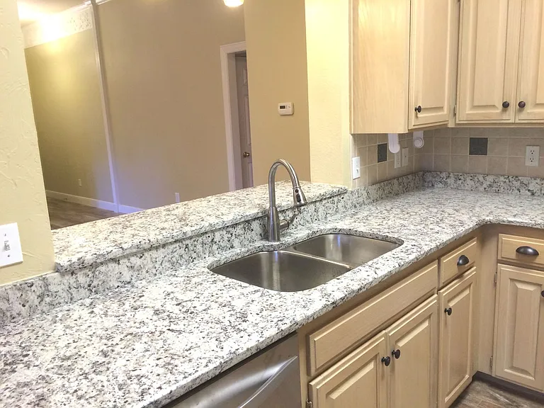 13 Windtree Park — Photo 5