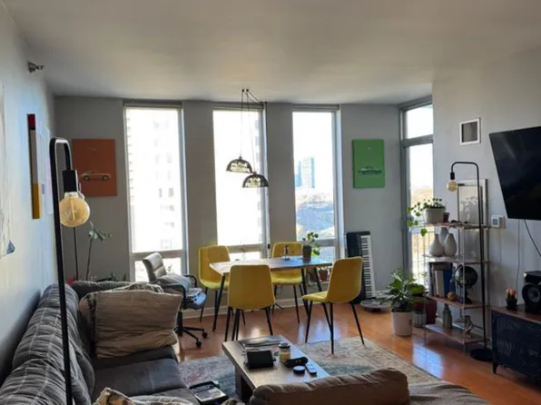 1250 S Michigan Ave APT 1005, Chicago, IL 60605