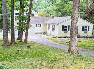 248 Toby Hill Rd, Westbrook, CT 06498