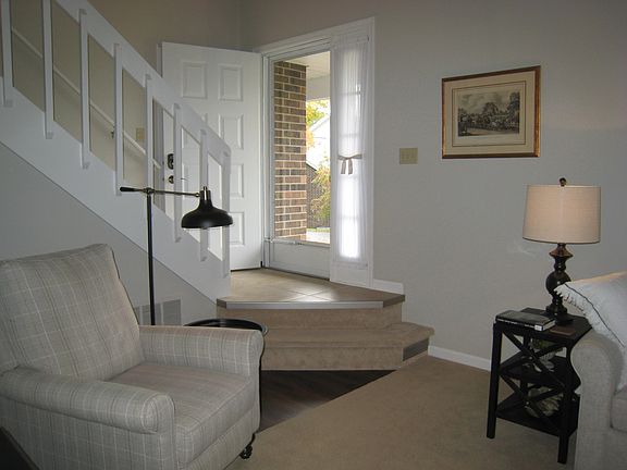 2nd image of 18175 Windmill Ct