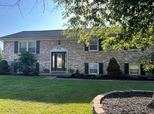 4411 Pine Dr, Newburgh, IN