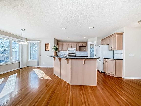 5th image of 300 W Hampstead Rd NW