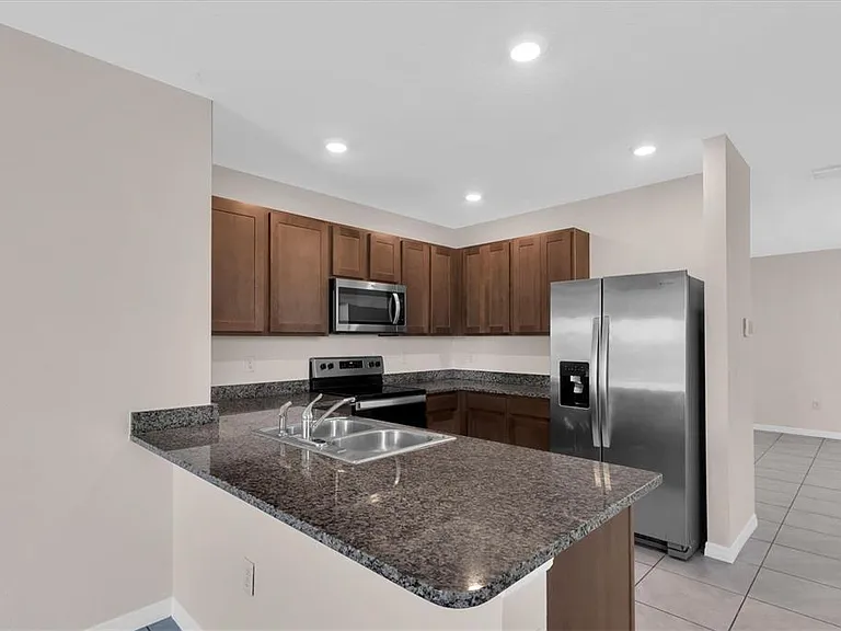 17066 Oval Rum Dr — Photo 12