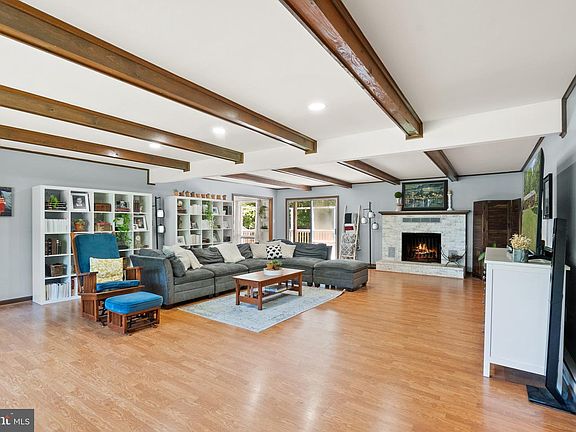 4th image of 8131 Tall Pines Ln