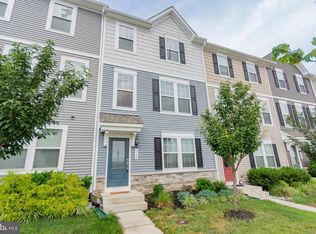 219 Presidents Pointe Ave, Ranson, WV 25438