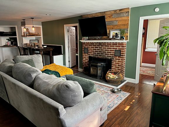 Entry from front door