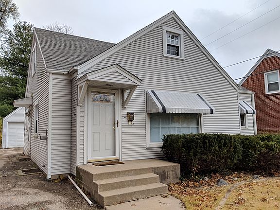 3rd image of 1820 Oregon Ave