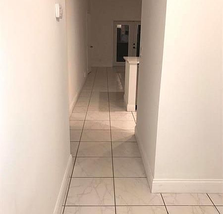 3rd image of 629 NW 1st Ave
