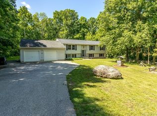 34 Chiou Dr, Griswold, CT 06351