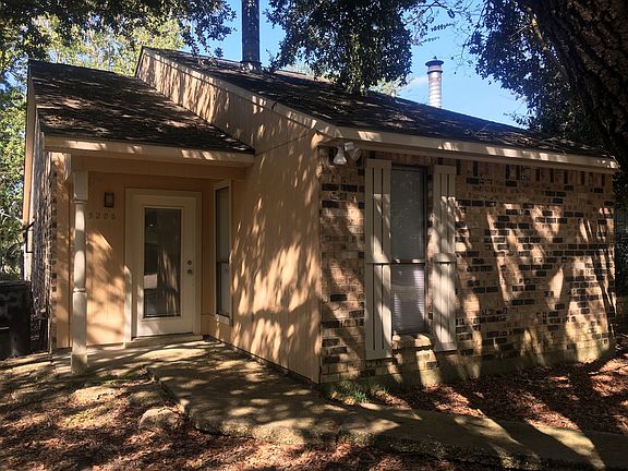 2nd image of 5206 Cumberland Cove Dr
