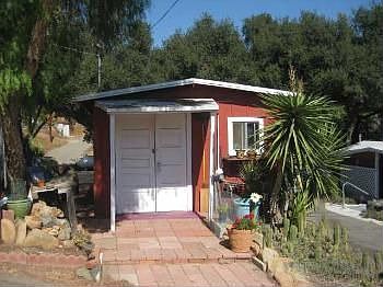 2nd image of 9746 Redwood Ln