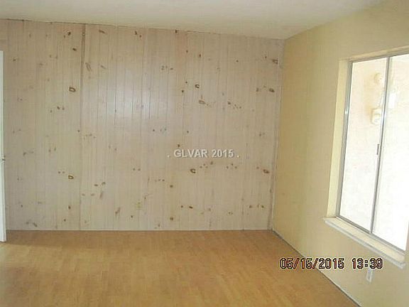 5th image of 2269 McCoig Ave #1
