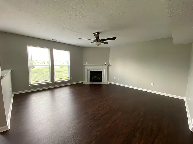 3396 Hopkins Dr — Photo 11