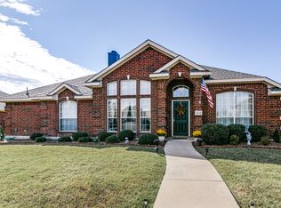 3313 Mistletoe Ln, Rowlett, TX 75088
