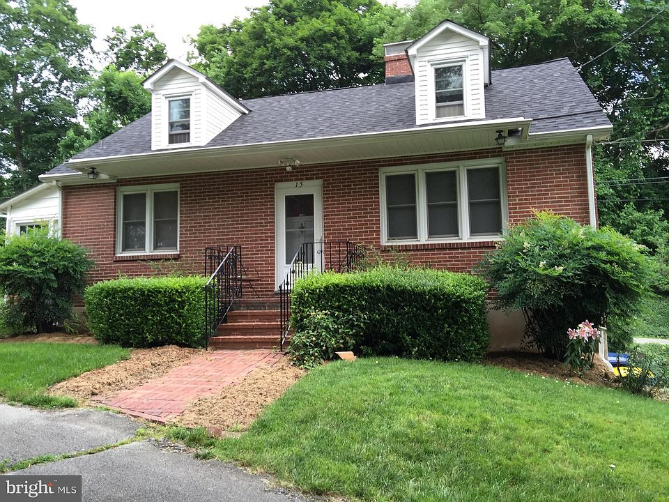 1st image of 15 Mount Airy Dr