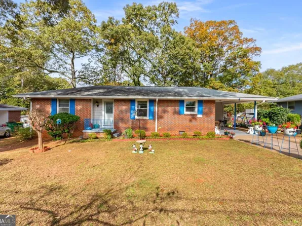 5577 Skyland Dr, Forest Park, GA 30297