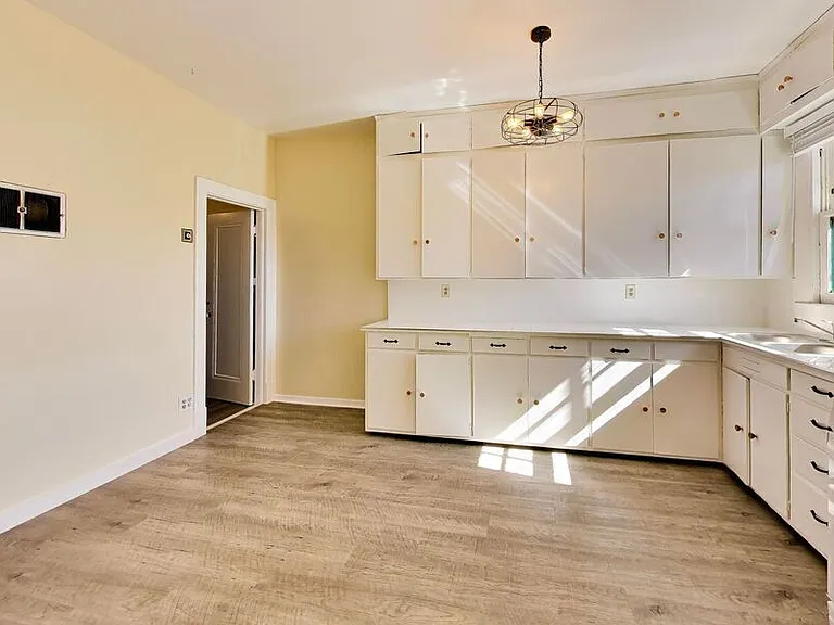 1501 Polk Street — Photo 3