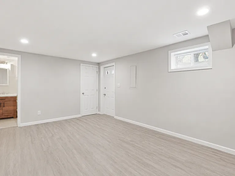 3519 Duke St — Photo 17
