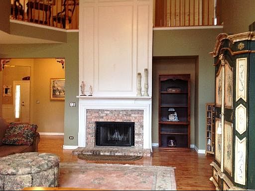 5th image of 24256 Bradford Ct