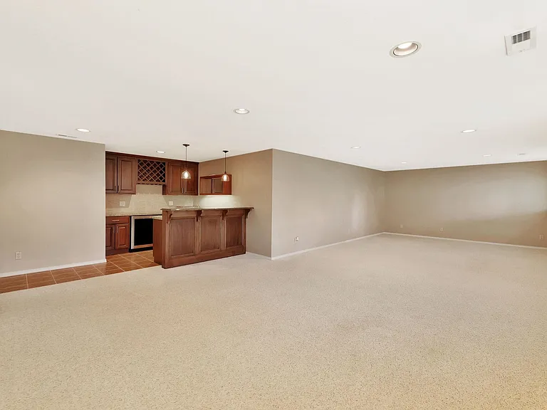 4923 Farmstead Ct — Photo 29