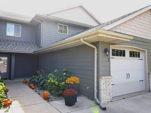 8901 W 32nd St Unit 2, Sioux Falls, SD 57106