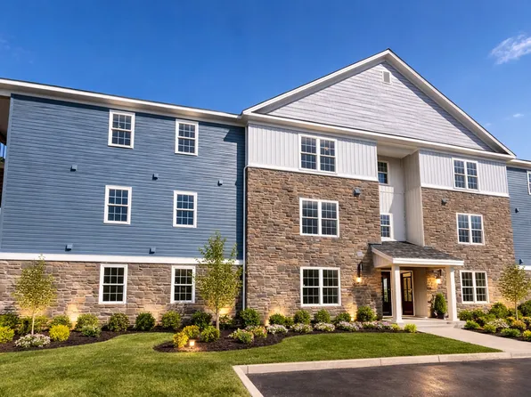 1010 Scarlet Hills Dr #101, Hagerstown, MD 21740
