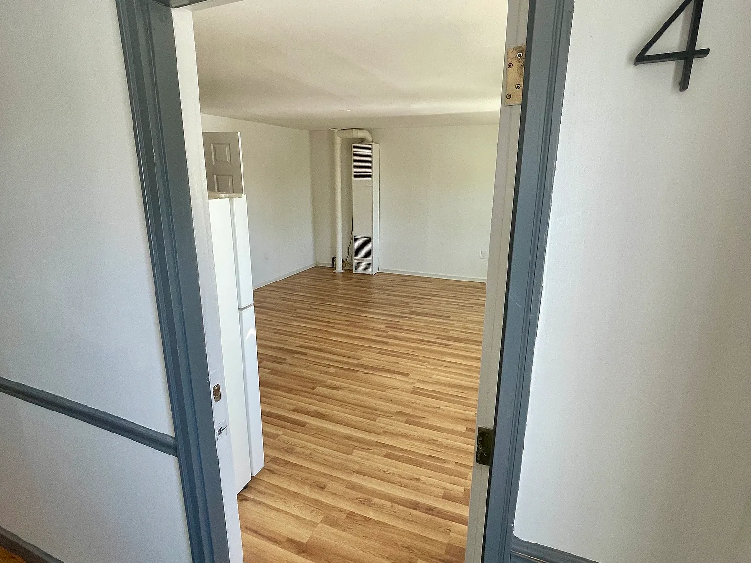 1 bed, 550 sqft, $1,600 — Photo 2