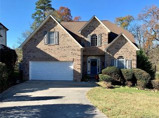 1020 Cambrook Ct, Concord, NC 28027