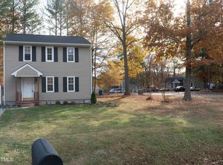 2701 Sundial Cir, Durham, NC 27704