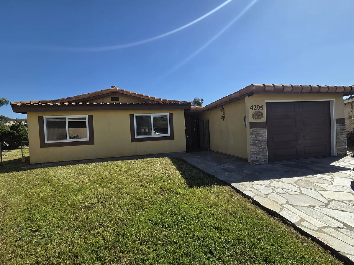 Building Photo - 4295 Peg Ct