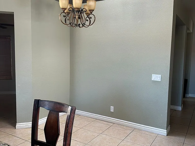 12221 Jason Ln — Photo 4