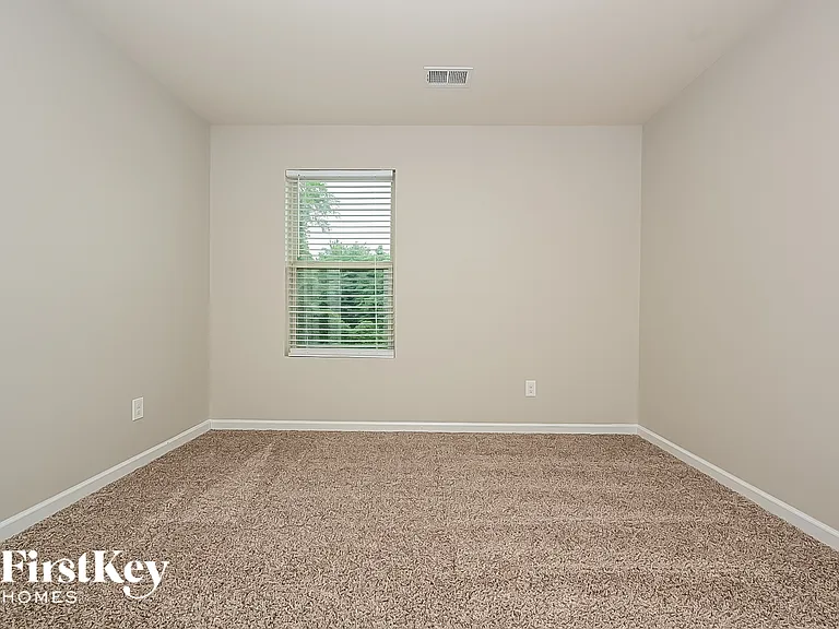 1500 Denver Way — Photo 11
