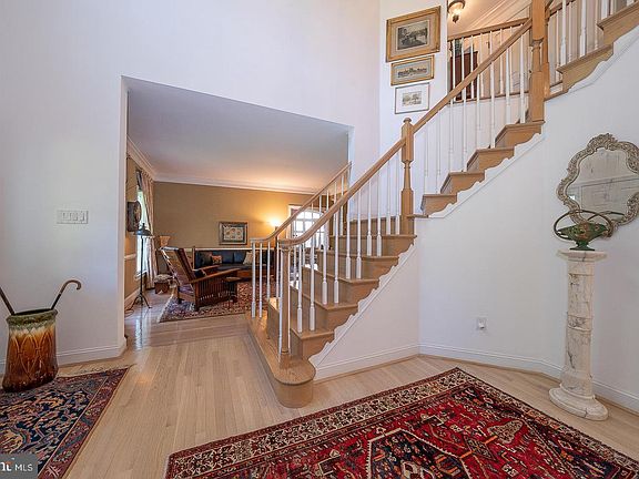 5th image of 1421 Radbill Cir