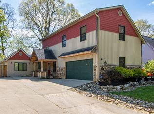 315 N State St, Niles, MI 49120